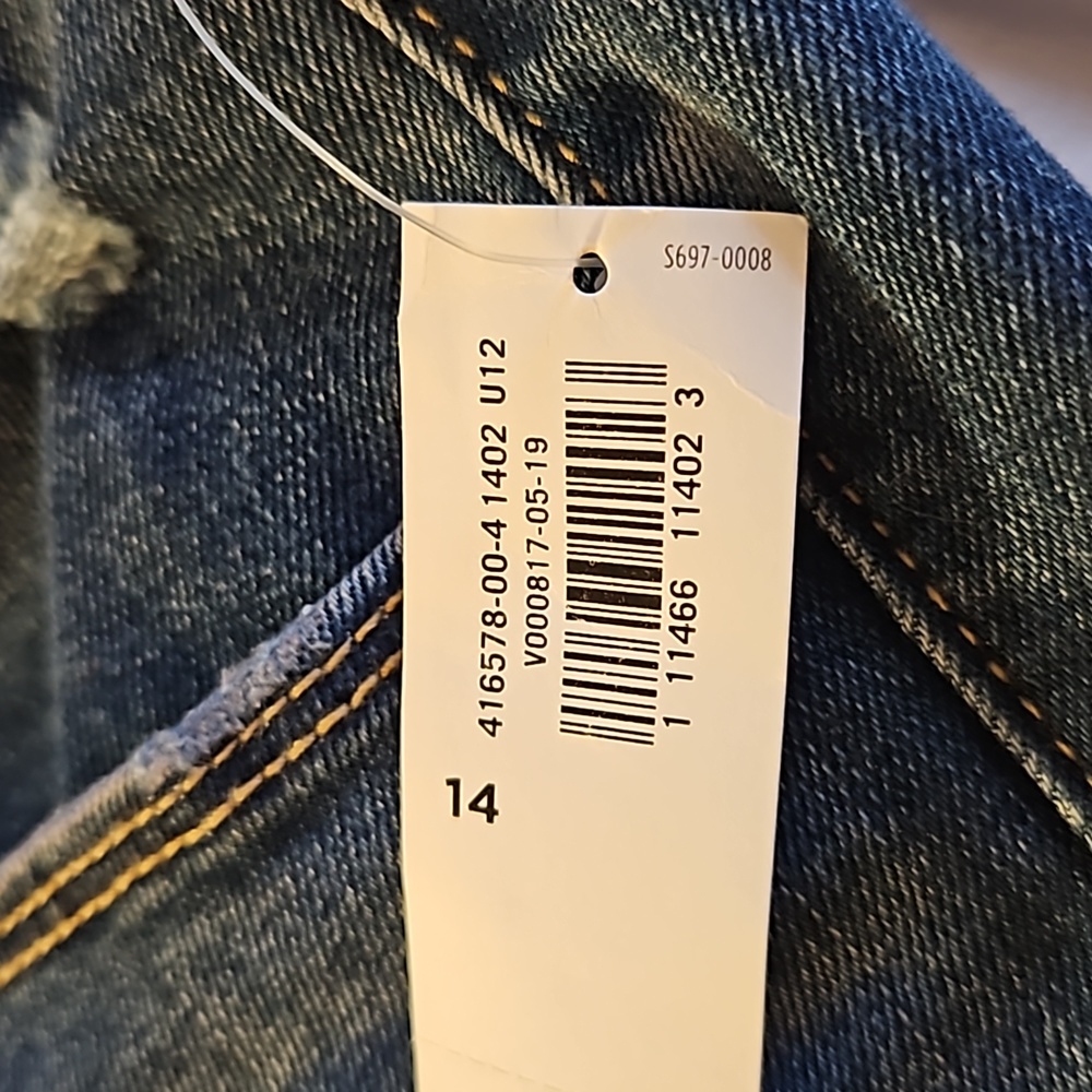 High Rise Jeans - Picture 3 of 3